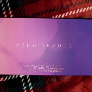 MOONLIGHT CRYSTAL EYESHADOW PALETTE